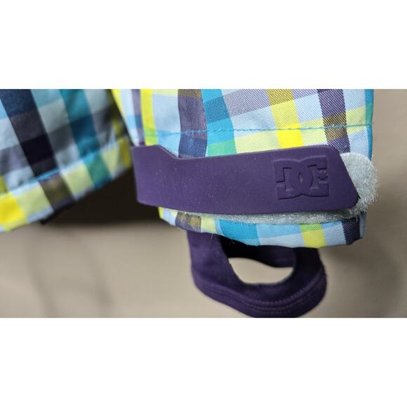 DC Exotex 5K Series Womens Hooded Ski Snowboard Jacket Plaid Pattern Zip Pockets - Picture 10 of 15